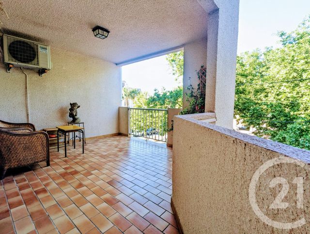 Afficher la photo en grand Appartement F3 à vendre - 3 pièces - 77.35 m2 - BEZIERS - 34 - LANGUEDOC-ROUSSILLON - Century 21 Comminges Immobilier