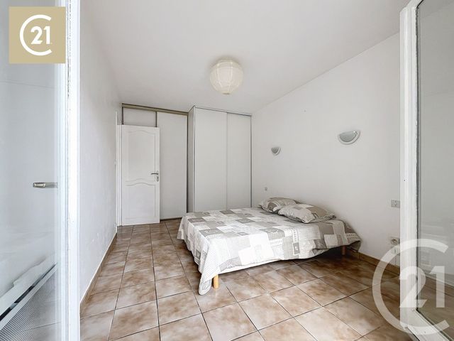 Afficher la photo en grand Appartement F3 à vendre - 3 pièces - 77.35 m2 - BEZIERS - 34 - LANGUEDOC-ROUSSILLON - Century 21 Comminges Immobilier