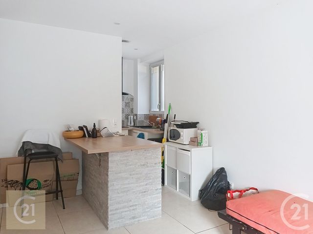 Appartement F2 à louer PUISSERGUIER