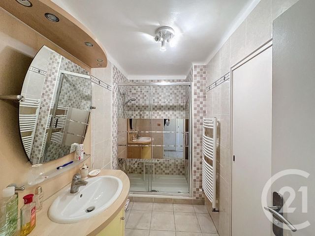 Appartement F3 à vendre - 3 pièces - 73.0 m2 - BEZIERS - 34 - LANGUEDOC-ROUSSILLON - Century 21 Comminges Immobilier