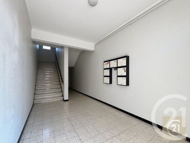 Appartement T4 à vendre - 4 pièces - 87.37 m2 - BEZIERS - 34 - LANGUEDOC-ROUSSILLON - Century 21 Comminges Immobilier