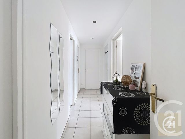 Appartement T4 à vendre - 4 pièces - 87.37 m2 - BEZIERS - 34 - LANGUEDOC-ROUSSILLON - Century 21 Comminges Immobilier