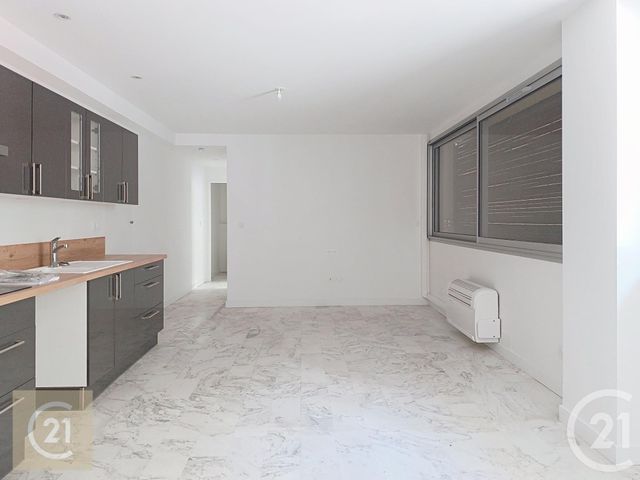 Appartement F2 à louer - 2 pièces - 44.53 m2 - BEZIERS - 34 - LANGUEDOC-ROUSSILLON - Century 21 Comminges Immobilier