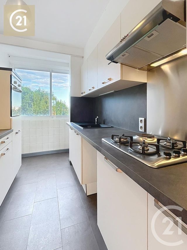 Appartement F4 à vendre - 4 pièces - 79.59 m2 - BEZIERS - 34 - LANGUEDOC-ROUSSILLON - Century 21 Comminges Immobilier