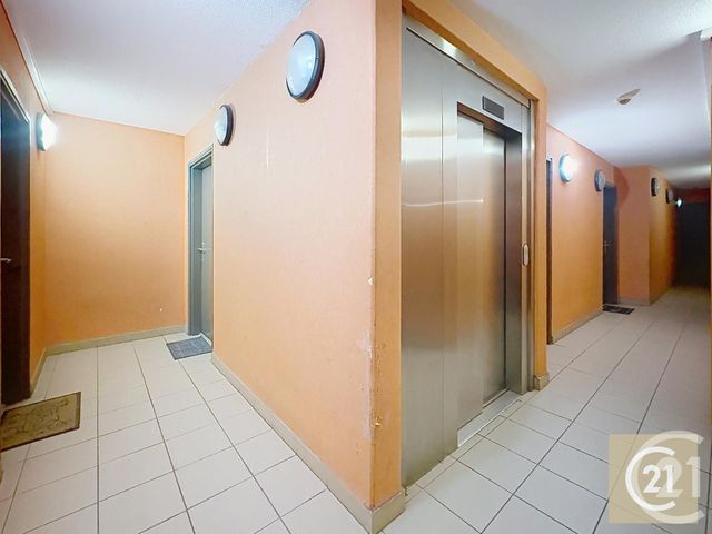 Appartement F3 à vendre - 3 pièces - 56.28 m2 - BEZIERS - 34 - LANGUEDOC-ROUSSILLON - Century 21 Comminges Immobilier