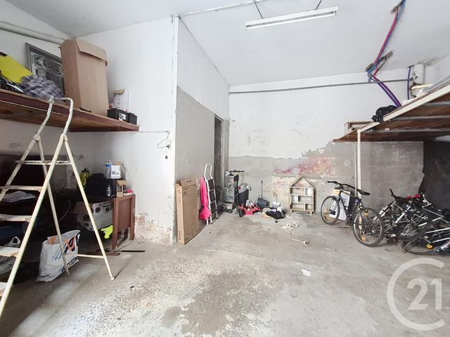 Appartement T4 à vendre - 4 pièces - 83.3 m2 - BEZIERS - 34 - LANGUEDOC-ROUSSILLON - Century 21 Comminges Immobilier