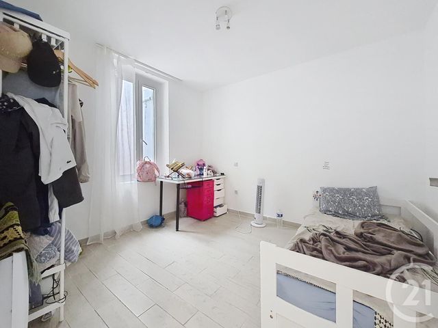 Appartement T4 à vendre - 4 pièces - 83.3 m2 - BEZIERS - 34 - LANGUEDOC-ROUSSILLON - Century 21 Comminges Immobilier