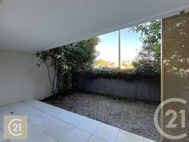 Appartement F2 à louer - 2 pièces - 39.0 m2 - BEZIERS - 34 - LANGUEDOC-ROUSSILLON - Century 21 Comminges Immobilier