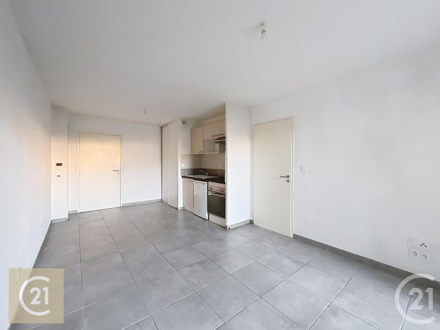 Appartement F2 à louer - 2 pièces - 39.0 m2 - BEZIERS - 34 - LANGUEDOC-ROUSSILLON - Century 21 Comminges Immobilier