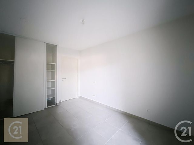 Appartement F2 à louer - 2 pièces - 39.0 m2 - BEZIERS - 34 - LANGUEDOC-ROUSSILLON - Century 21 Comminges Immobilier