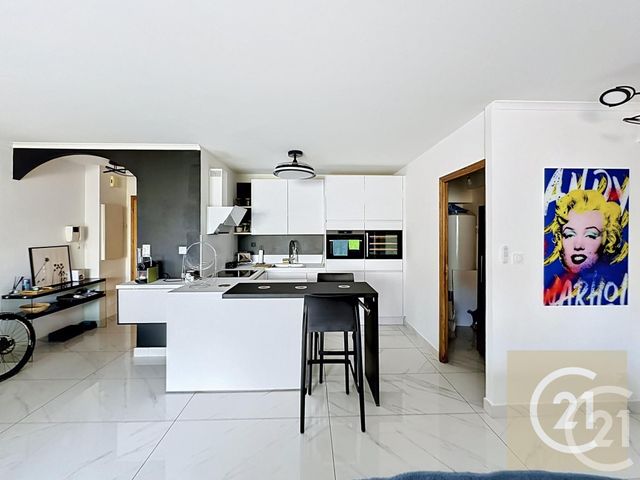 Appartement T2 à vendre - 2 pièces - 67.53 m2 - BEZIERS - 34 - LANGUEDOC-ROUSSILLON - Century 21 Comminges Immobilier
