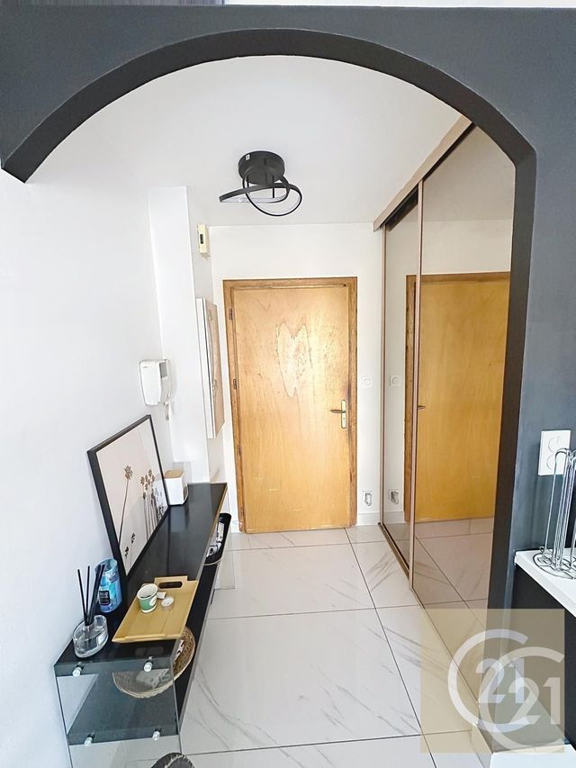 Appartement T2 à vendre - 2 pièces - 67.53 m2 - BEZIERS - 34 - LANGUEDOC-ROUSSILLON - Century 21 Comminges Immobilier