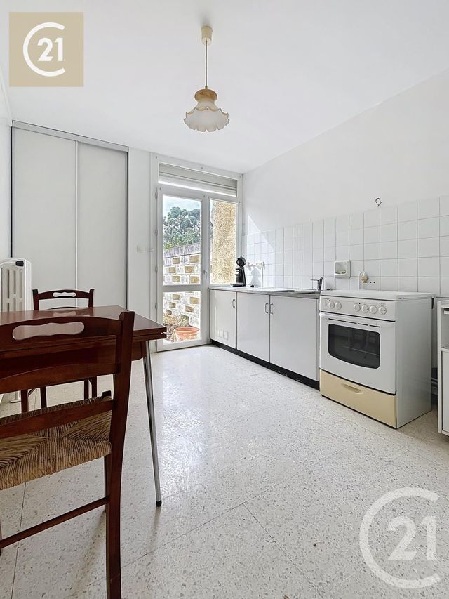 maison à vendre - 4 pièces - 91.0 m2 - BEZIERS - 34 - LANGUEDOC-ROUSSILLON - Century 21 Comminges Immobilier