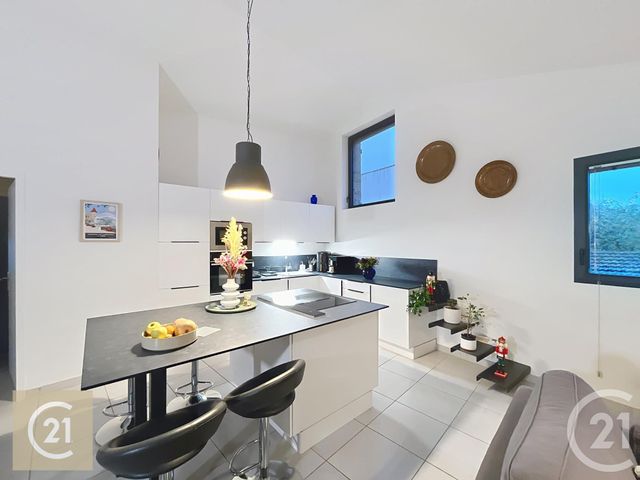 maison à louer - 2 pièces - 70.0 m2 - MAUREILHAN - 34 - LANGUEDOC-ROUSSILLON - Century 21 Comminges Immobilier