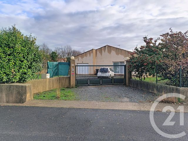 maison à louer - 4 pièces - 104.0 m2 - CAZEDARNES - 34 - LANGUEDOC-ROUSSILLON - Century 21 Comminges Immobilier