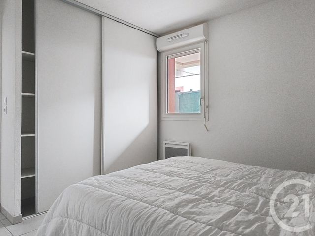 Appartement F2 à louer - 2 pièces - 40.34 m2 - SAUVIAN - 34 - LANGUEDOC-ROUSSILLON - Century 21 Comminges Immobilier