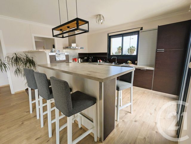 maison à vendre - 4 pièces - 95.33 m2 - VILLENEUVE LES BEZIERS - 34 - LANGUEDOC-ROUSSILLON - Century 21 Comminges Immobilier