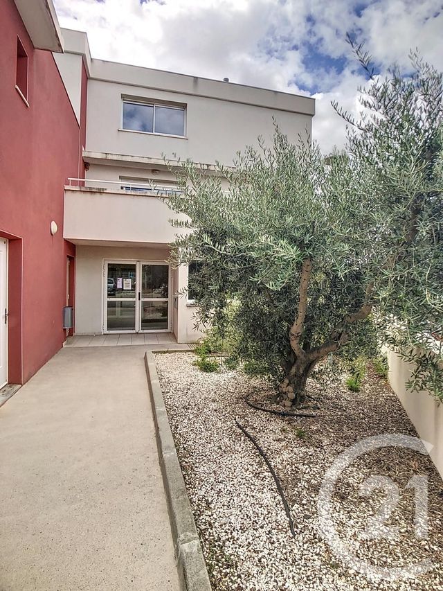 Appartement T3 à vendre - 3 pièces - 53.8 m2 - BEZIERS - 34 - LANGUEDOC-ROUSSILLON - Century 21 Comminges Immobilier