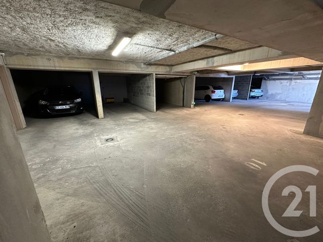 Appartement T3 à vendre - 3 pièces - 53.8 m2 - BEZIERS - 34 - LANGUEDOC-ROUSSILLON - Century 21 Comminges Immobilier