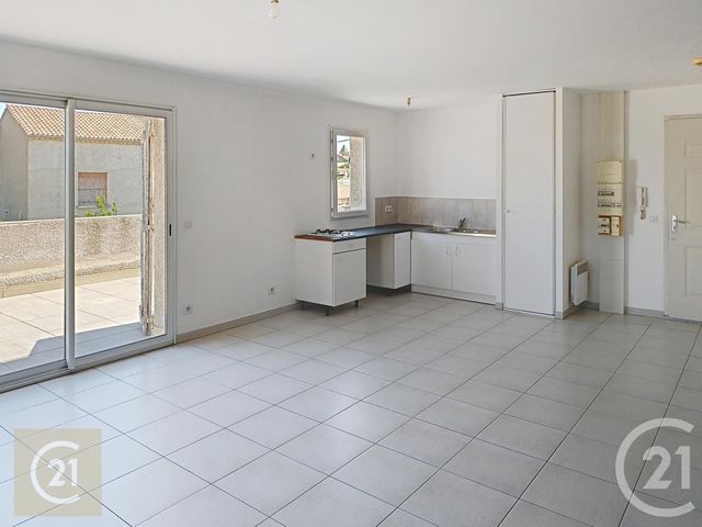 Appartement F2 à louer - 2 pièces - 50.0 m2 - CAZOULS LES BEZIERS - 34 - LANGUEDOC-ROUSSILLON - Century 21 Comminges Immobilier