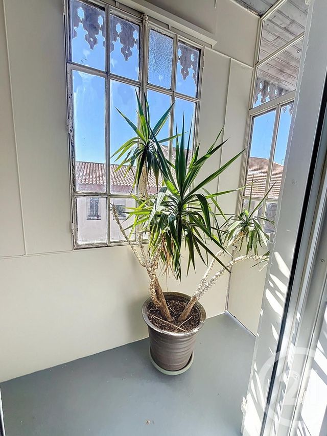 Appartement F3 à louer - 3 pièces - 92.0 m2 - BEZIERS - 34 - LANGUEDOC-ROUSSILLON - Century 21 Comminges Immobilier