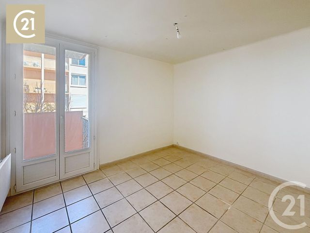 Appartement F3 bis à vendre - 5 pièces - 77.21 m2 - BEZIERS - 34 - LANGUEDOC-ROUSSILLON - Century 21 Comminges Immobilier