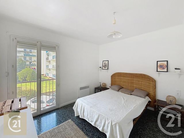 Appartement F3 à louer - 3 pièces - 85.81 m2 - BEZIERS - 34 - LANGUEDOC-ROUSSILLON - Century 21 Comminges Immobilier