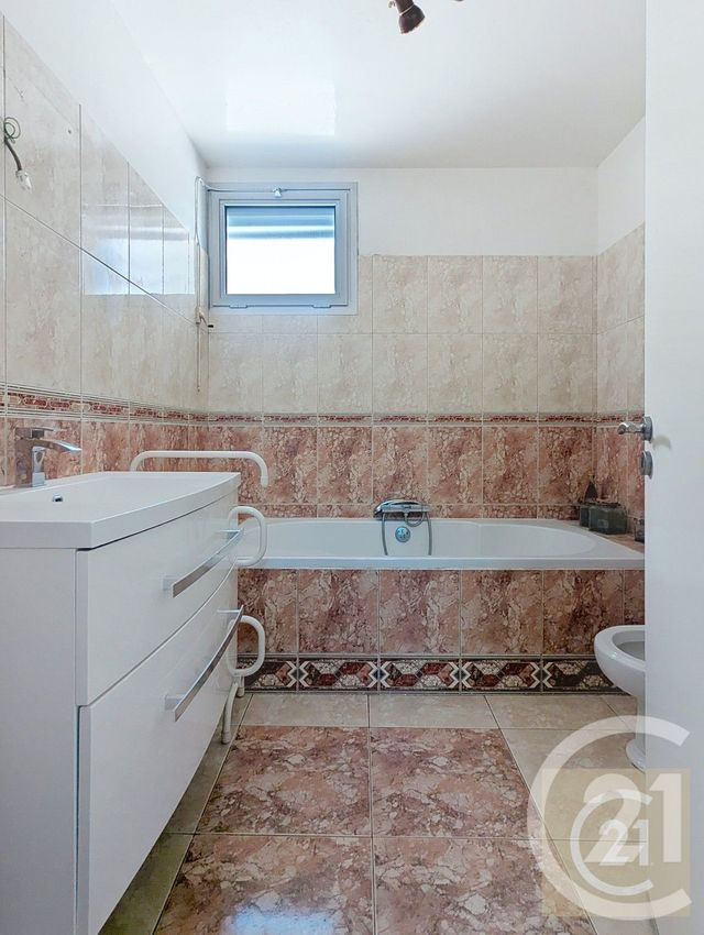 maison à vendre - 4 pièces - 113.09 m2 - BEZIERS - 34 - LANGUEDOC-ROUSSILLON - Century 21 Comminges Immobilier