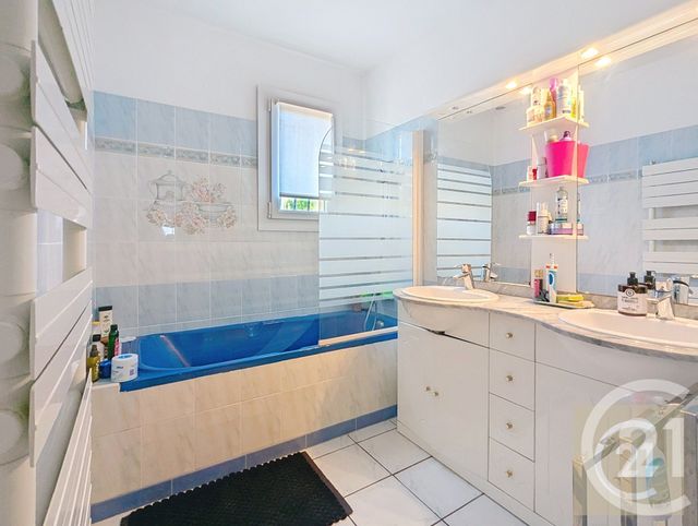 maison à vendre - 6 pièces - 106.25 m2 - BEZIERS - 34 - LANGUEDOC-ROUSSILLON - Century 21 Comminges Immobilier