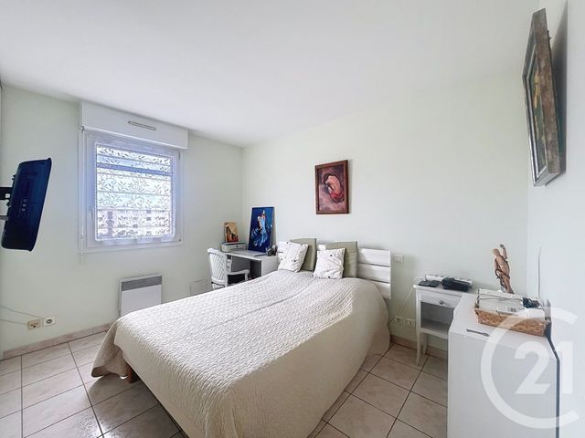 Appartement F3 à vendre - 3 pièces - 63.95 m2 - BEZIERS - 34 - LANGUEDOC-ROUSSILLON - Century 21 Comminges Immobilier