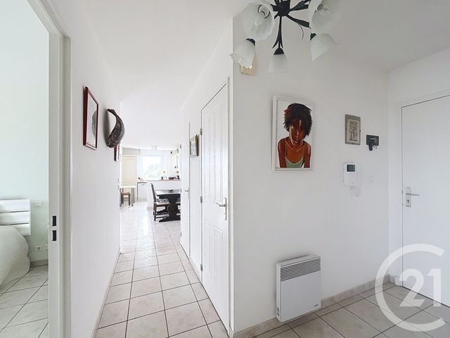 Appartement F3 à vendre - 3 pièces - 63.95 m2 - BEZIERS - 34 - LANGUEDOC-ROUSSILLON - Century 21 Comminges Immobilier