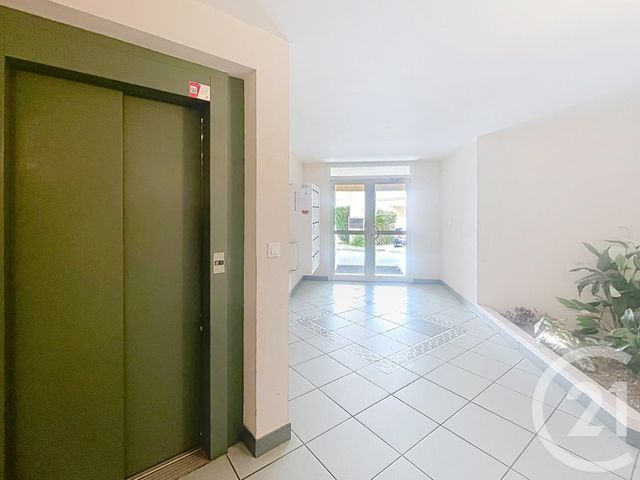 Appartement F3 à vendre - 3 pièces - 63.95 m2 - BEZIERS - 34 - LANGUEDOC-ROUSSILLON - Century 21 Comminges Immobilier