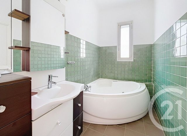 maison à vendre - 4 pièces - 75.7 m2 - BEZIERS - 34 - LANGUEDOC-ROUSSILLON - Century 21 Comminges Immobilier