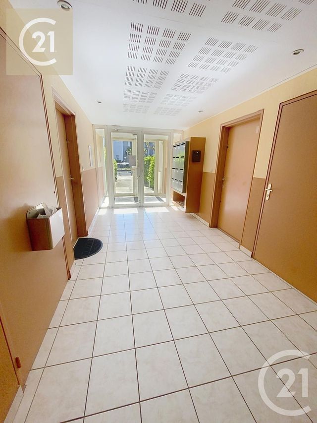 Appartement F2 à vendre - 2 pièces - 47.0 m2 - BEZIERS - 34 - LANGUEDOC-ROUSSILLON - Century 21 Comminges Immobilier
