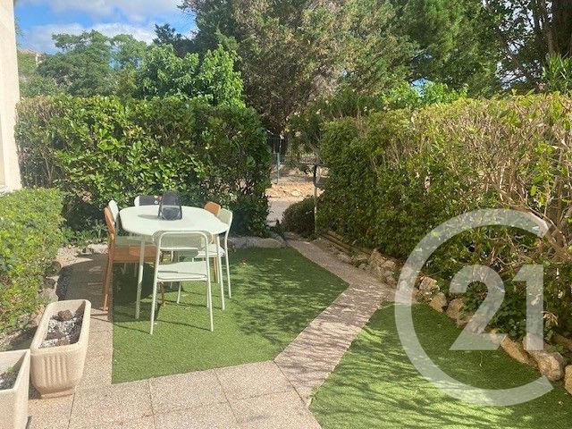 Appartement F2 à vendre - 2 pièces - 47.0 m2 - BEZIERS - 34 - LANGUEDOC-ROUSSILLON - Century 21 Comminges Immobilier