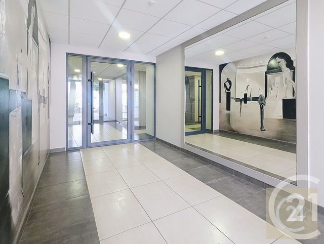Appartement T2 à vendre - 2 pièces - 44.95 m2 - BEZIERS - 34 - LANGUEDOC-ROUSSILLON - Century 21 Comminges Immobilier