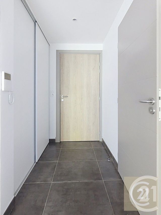 Appartement T2 à vendre - 2 pièces - 44.95 m2 - BEZIERS - 34 - LANGUEDOC-ROUSSILLON - Century 21 Comminges Immobilier