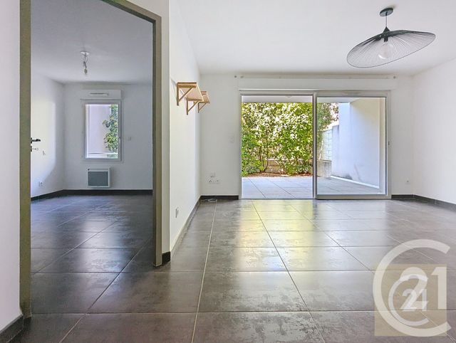 Appartement T2 à vendre - 2 pièces - 44.95 m2 - BEZIERS - 34 - LANGUEDOC-ROUSSILLON - Century 21 Comminges Immobilier