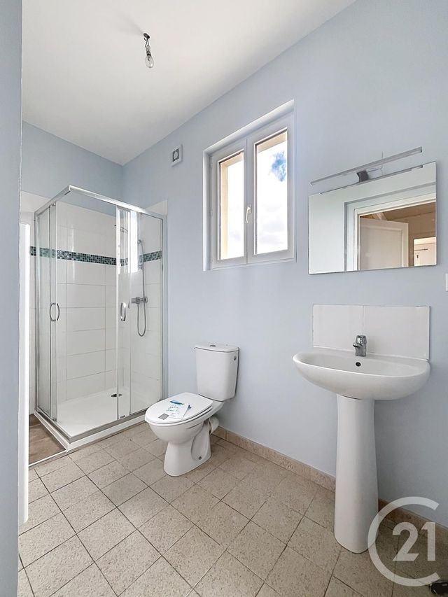 Appartement F2 bis à louer - 3 pièces - 60.89 m2 - BEZIERS - 34 - LANGUEDOC-ROUSSILLON - Century 21 Comminges Immobilier