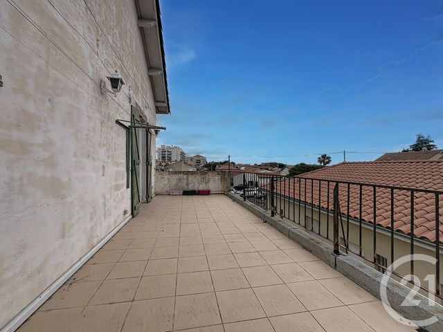 Appartement F2 bis à louer - 3 pièces - 60.89 m2 - BEZIERS - 34 - LANGUEDOC-ROUSSILLON - Century 21 Comminges Immobilier