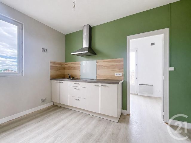 Appartement F2 bis à louer - 3 pièces - 60.89 m2 - BEZIERS - 34 - LANGUEDOC-ROUSSILLON - Century 21 Comminges Immobilier