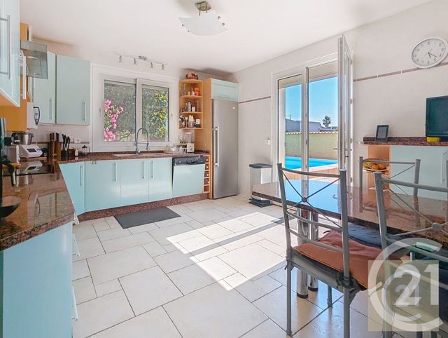 maison à vendre - 5 pièces - 142.0 m2 - SAUVIAN - 34 - LANGUEDOC-ROUSSILLON - Century 21 Comminges Immobilier