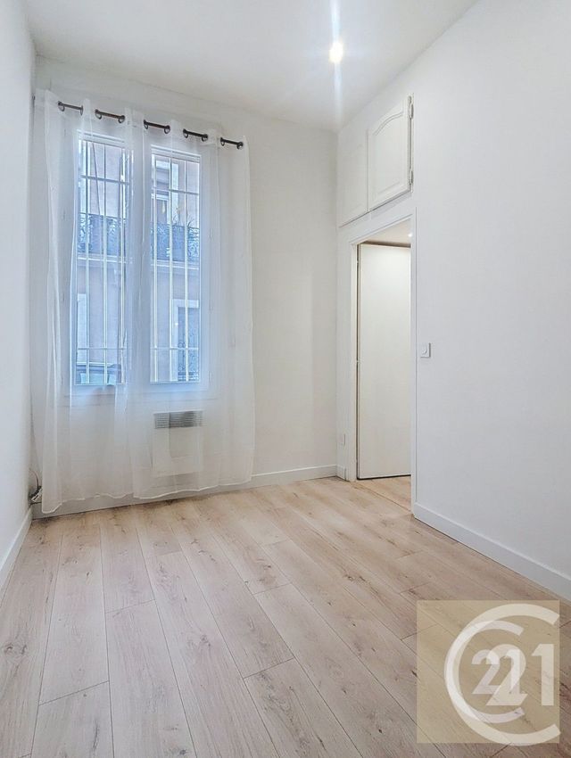Appartement T2 à vendre - 2 pièces - 32.29 m2 - BEZIERS - 34 - LANGUEDOC-ROUSSILLON - Century 21 Comminges Immobilier