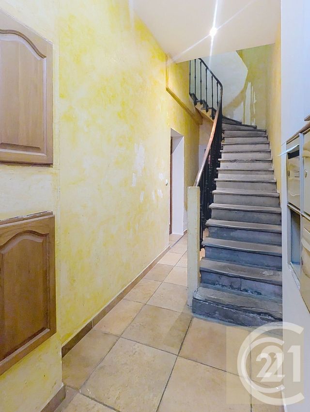 Appartement T2 à vendre - 2 pièces - 32.29 m2 - BEZIERS - 34 - LANGUEDOC-ROUSSILLON - Century 21 Comminges Immobilier