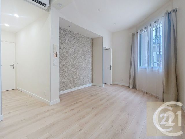 Appartement T2 à vendre - 2 pièces - 32.29 m2 - BEZIERS - 34 - LANGUEDOC-ROUSSILLON - Century 21 Comminges Immobilier