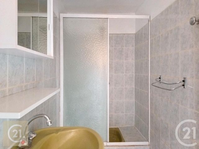 maison à louer - 4 pièces - 112.61 m2 - CAUSSES ET VEYRAN - 34 - LANGUEDOC-ROUSSILLON - Century 21 Comminges Immobilier