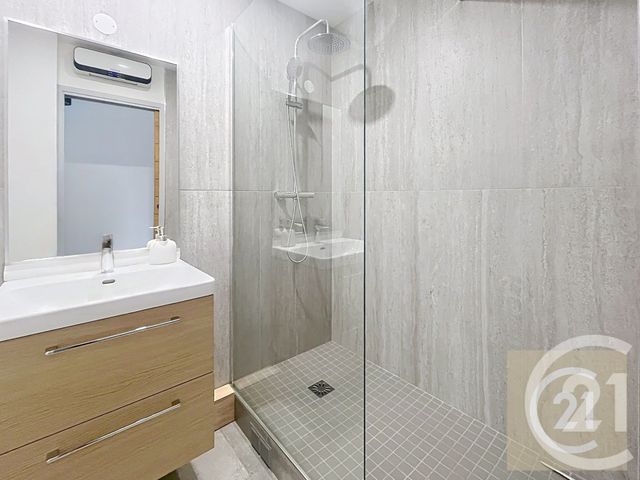 Appartement Studio à vendre - 1 pièce - 18.63 m2 - BEZIERS - 34 - LANGUEDOC-ROUSSILLON - Century 21 Comminges Immobilier