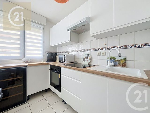 Appartement F3 à vendre - 3 pièces - 70.55 m2 - BEZIERS - 34 - LANGUEDOC-ROUSSILLON - Century 21 Comminges Immobilier