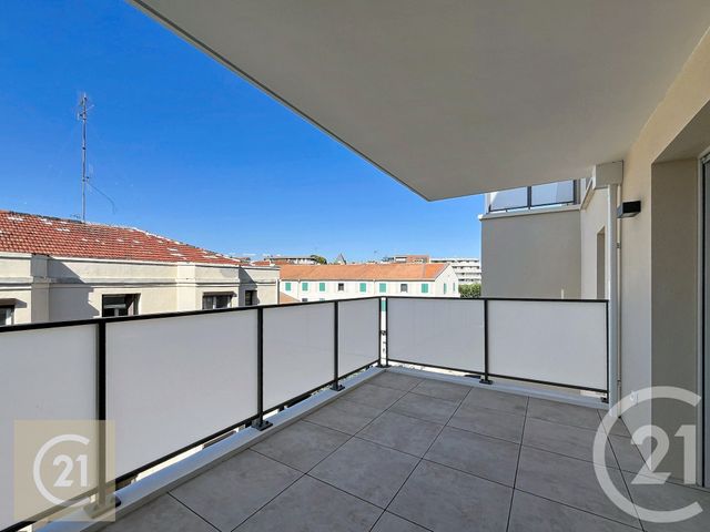 Appartement F2 à louer - 2 pièces - 42.28 m2 - BEZIERS - 34 - LANGUEDOC-ROUSSILLON - Century 21 Comminges Immobilier