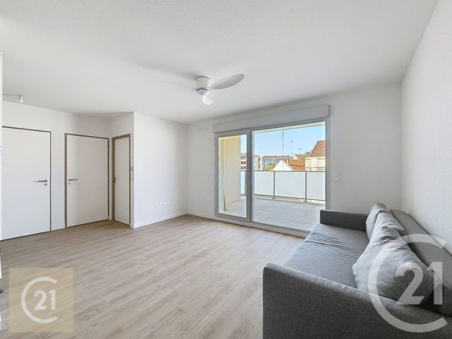 Appartement F2 à louer - 2 pièces - 42.28 m2 - BEZIERS - 34 - LANGUEDOC-ROUSSILLON - Century 21 Comminges Immobilier